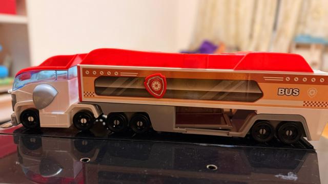 大卡車造型玩具
