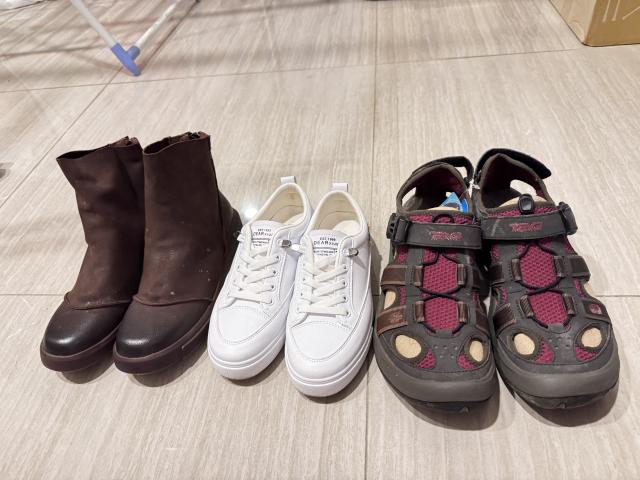 休閒鞋，馬靴
